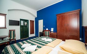 Colloseum Hotel